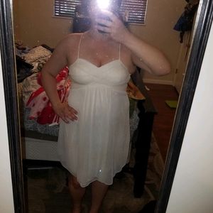 NEW WITH TAGS ! BEAUTIFUL Ivory Dress!